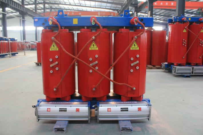 一般北京創(chuàng)聯(lián)匯通電氣全鋁的干式變壓器800kva價格是33900元，全銅的800kva干式變壓器價格是65000元。